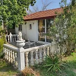 Romantik بيت ضيافة 4*