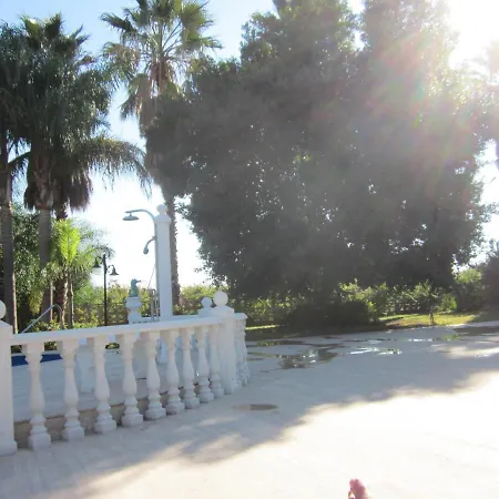 Romantik Guest house 4*