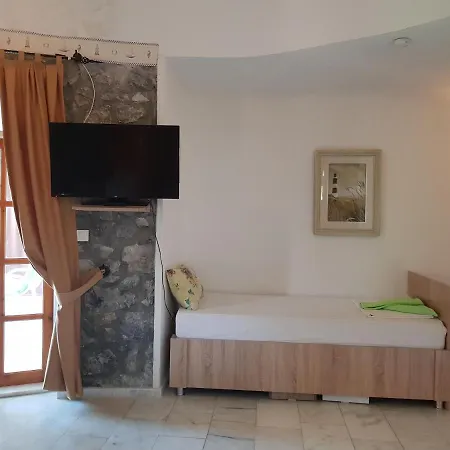 Romantik Guest house